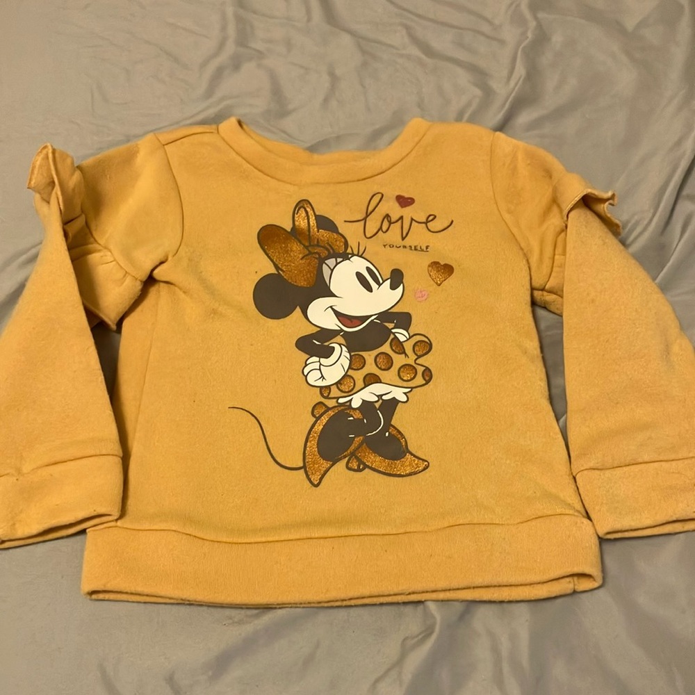 🌸 3/$15 Disney junior Minnie Mouse sweater